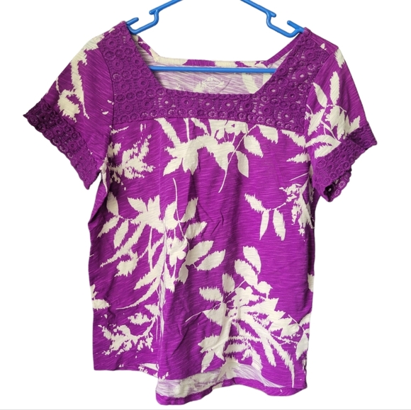 St. John's Bay Shirt - Picture 1 of 6